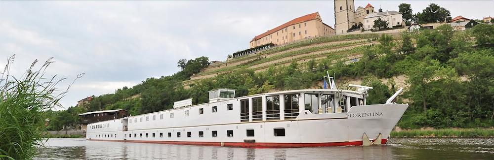 פראג Florentina Boat מראה חיצוני תמונה